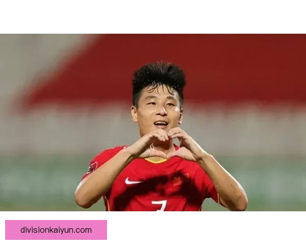 武磊技术特点分析：在突破与射门方面表现稳健，持续提升团队竞争力。